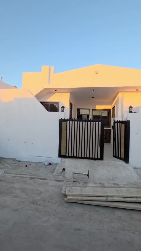 🏠دار للبيع 105 متر مربع
نوع العقار رقم 
بيناء جديد موقع كلش مميز و سعرا كلش مناسب 🔥🔥
📍موقع حريه مقابيل جامع سيدالمرسلين
#استفسار اكثر راسل الصفحه او اتصل علي ارقم 
(***********)
