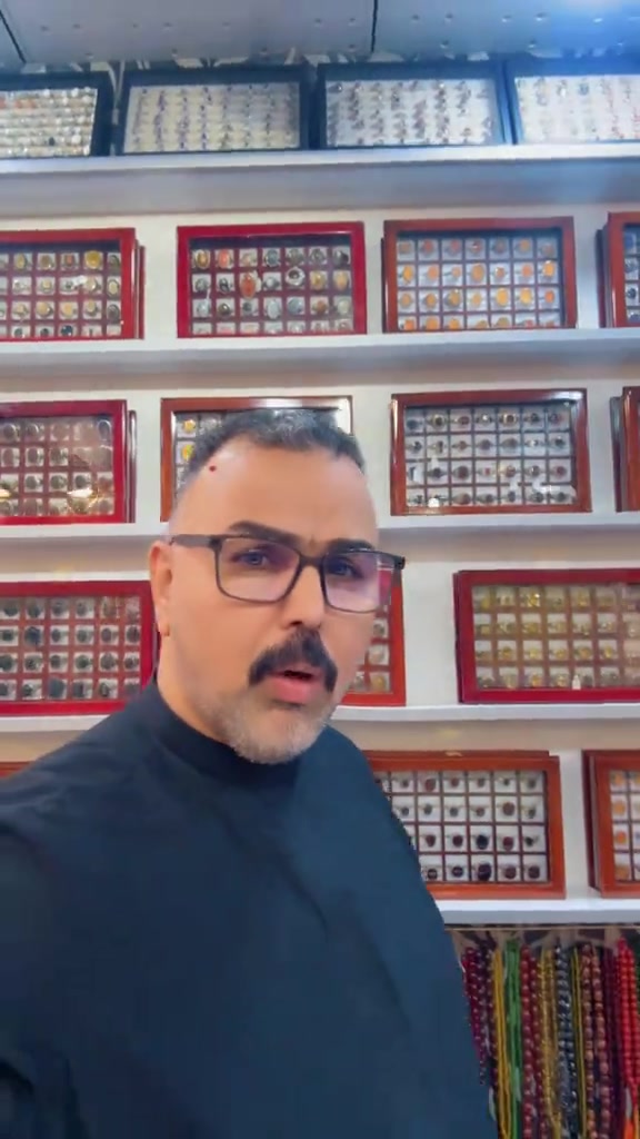 للطلب الأحجار الكريمة والحجز يرجى مراسلتنا على الأرقام التاليه واتساب  *********** ابو عباس *********** أبو محمد *********** ابو حسين  العنوان النجف الاشرف سوق الكبير قيصرية نوري الشرع 👈الموبايلات سابقا👉
