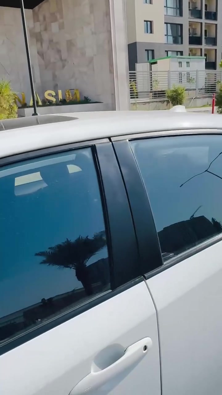 سلام عليكم كورلا 2024 هايبرد ماشيه 23 على وضع وكالة جديده جدا ً. ومصروف عليها هواي كلش مكفوله كفالة عامة من كلشي مغلفة عازل حراري 
مواصفات 
🔹بصمة 
🔹اشاير بل مري 
🔹لايت زينون +كشافات زينون 
🔹ماطور لايت (يصعد وينزل )
🔹اوتو لايت عالي
🔹اوتو هولد 
🔹سايد بريك بصمة ذكي 
🔹زر EV  
🔹وضعيات قيادة 
🔹داخل جلد 
🔹دركة خياط 
🔹بك لايت لد +سبايدر 
🔹تبريد ❄️ ثلج  قطعتين 
🔹اكواب حار بارد 
🔹شاشة كار بلي بلوتوث 
🔹عدادات دجتل 
🔹قيادة ذاتية +رادار 
🔹تحذير عند خروج عند مسار +بريك ذاتي عند حاجة 
🔹منافذ طاقة امامية وخلفية 
🔹ويل كب 
مكاني بغداد الكرخ 
السعر 152 
***********
