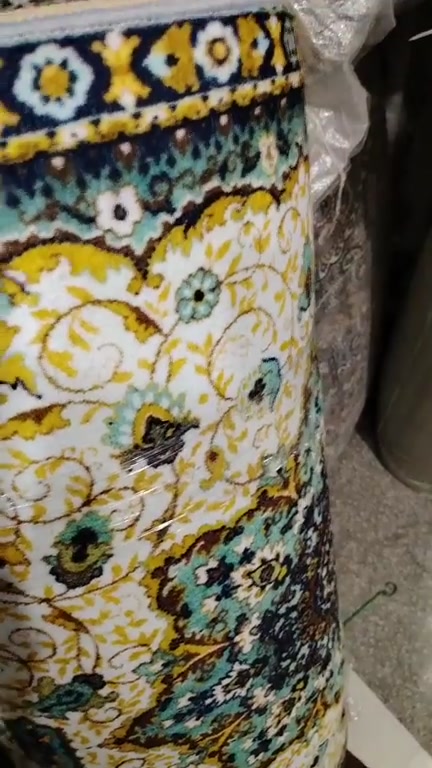 سجاد • ديكور • بدون تفاصيل