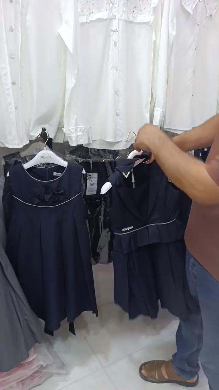 تصفيه تنزيلاااا اقل من سعر الجمله 😍😍😍
صداري + قمصان خامات ضمان سنه
سعر الصدريه 10 الف فقط 😃😃😃 
سعر القميص 5 الف فقط 😀😀😀 
العنوان ديالى المقدادية حي المعلمين شارع المخضر مجمع العزاوي 
توجد خدمه توصيل 🚙🚙🚙
