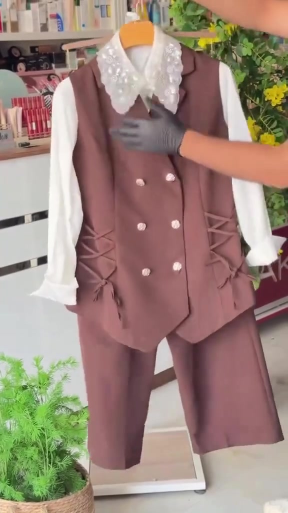 جديد  طقم ايلك وكيلوت قطعه اصليه من ⚜️ازيـــاء قسماويه⚜️
 📞 
القياسات /38/40/42/44/46
للحجز  السريع مراسلة الصفحة 
***********
—————————
العنوان: بابل _ قضاء القاسم _الفرع المجاور لصيدليه كمال الجلبي خلف اسواق تفاحه 
______________
 متوفر خدمه التوصيل  داخل القاسم
بابل 3الاف 
محافضات 5 الاف
