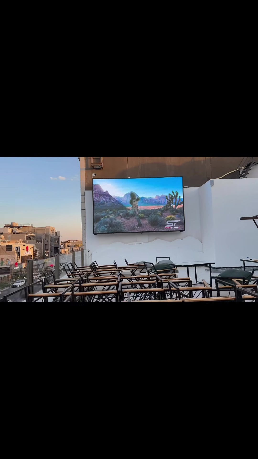 شاشة قياس ٣×٥ متر
بدقة P4 وهرتزية 7680
نظام كابينه مغنسيوم
وضمان ٣ سنوات ✨

📞للاستفسار 
***********
#خليك_مع_الأصلي 
#شاشات_عرض_ضخمة_حفلات_مناسبات_امسيات_مؤتمرات_لقاءات_ندوات_افراح_للتواصل ***********
