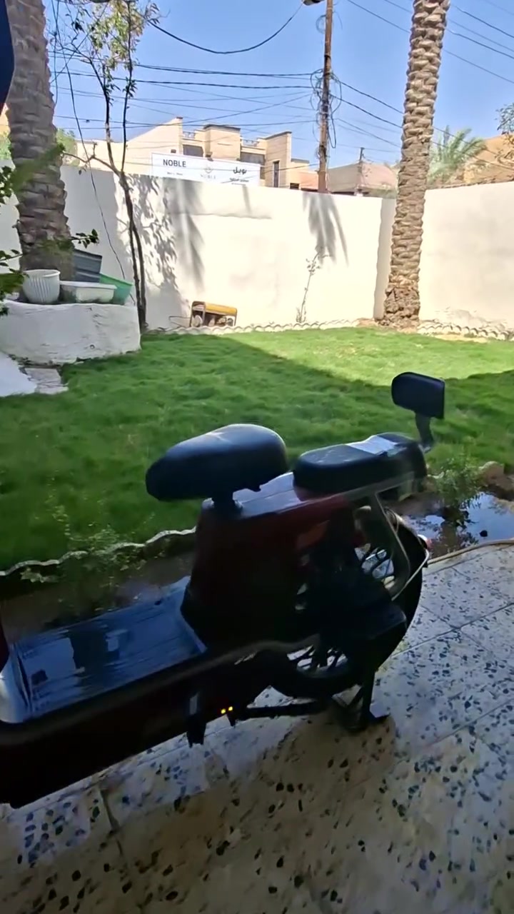 دراجه شحن فول مواصفات5 بطاريات كبار
شاشه عطلانه يحتاجله شاشه
تحديد اعطال 4سرع بريكات هيدروليك قويه جداا السرعه القصوى 99 جهاز انذار ضد السرقه الدراجه كامله مابيه اي نواقص لايت زينون

سويج بصمه عدد 2 اشاير دبلات عدد 4 بلوتوث
المكان - بابل - حله - مركز المدينه
السعر 350 وبي مجال بسيط 
للتواصل الرقم
 ***********
