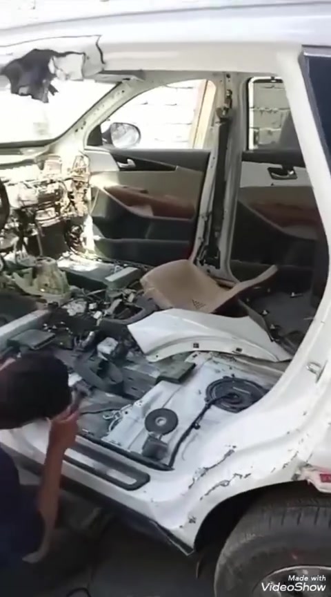 سمكرة حسن الدراجي باحدث الأجهزة للسيارات الحديثة العنوان بغداد المعامل الباوية قرب جامع الزهراء الاستفسار على هذا الرقم يوجد وات ساب ***********
