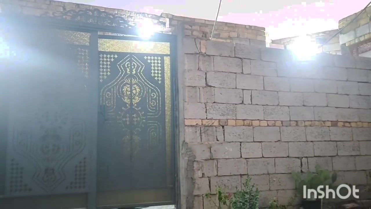 🏡 للبيع بيت في أبو صخير – حي الزهور
📐 المساحة: 200 متر

📍 موقع مميز وهادئ في حي الزهور – أبو صخير
🏫 قريب من مدرسة الوائلي
🏫 قريب من مدرسة المتفوقين
☕ قريب من الكوفي

✨ البيت بموقع ممتاز وقريب من الخدمات والمدارس، مناسب للسكن والاستثمار.

📌 المساحة: 200م
📌 الموقع: أبو صخير – حي الزهور

📞 للاستفسار والتفاصيل والتواصل: [ ***********]
