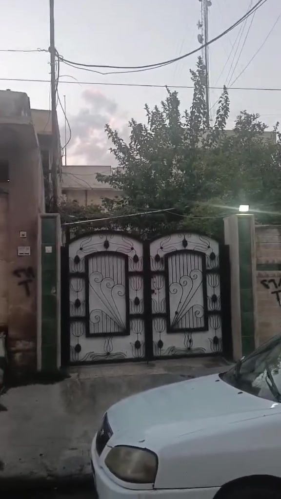 دار للبيع حي البعث 
المساحه 325واجهه 11
الدار بحساب أرض 
وبسعر جدا مناسب 
للاستفسار اكثر أتصل 
***********
أو مراجعة مكتب الجوهرة للعقار 
حي الزراعي مجاور جامع القصواء
