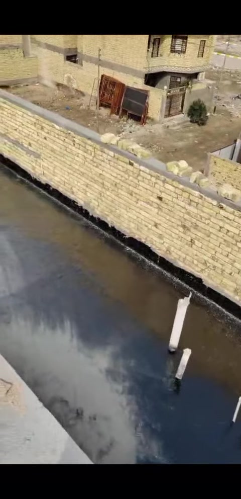 السلام عليكم  

مستعدون لعمل اسطح المنازل ب الاشتايكر شرط الفحص 
نعمل ب الاشتايكر السماوه حصرا 
خطوات العمل 
1  يتم تنضيف السطح تنظيفا جيدا 
2 يعطئ فلانكوت 
3  يعطئ زفت حار 
4 يغطئ ب الباد حسب الطلب  (اماراتي .عراقي)
5 يغطئ ب النايلون 
6 يضاف رمل او مزيج  حسب الطلب 
7 يتم تطبيك ب الاشتايكر حسب الطلب(ابو ٨٠ او ابو ٥٠)
8 تملئ الفواصل ب الماستك الحار

 عمل خبانه ب الاسمنت وتضرب ب الفلانكوت والزفت البارد للاستفسار ***********واتساب
