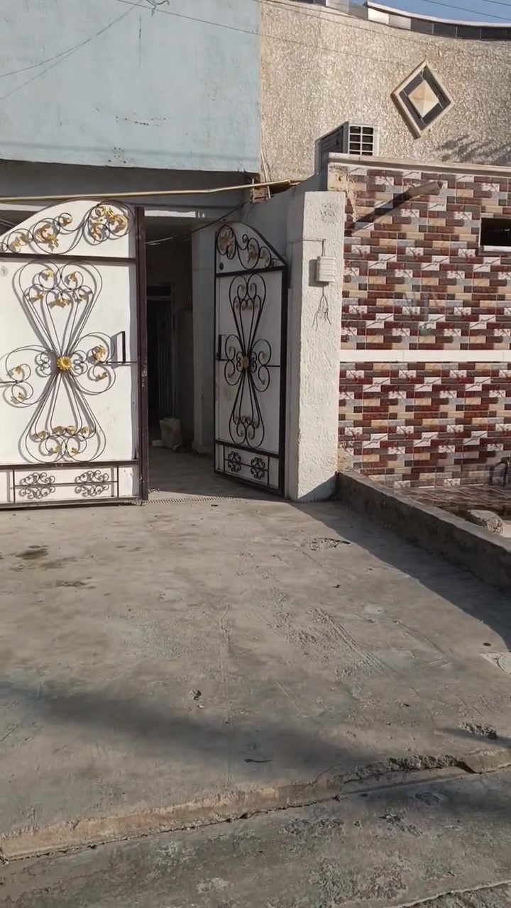 🔥 يا الله... فرصة ما تتعوّض! 🔥
مشتمل للبيع في منطقة الطاقة بموقع مميز.
🏡 المساحة: 125 م² (واقع حال 130 م²).
✨ البيت مرتب كله سيراميك، وجاهز للسكن.
💰 السعر: 65 مليون دينار، ويوجد مجال بسيط للمشتري الجاد.
📞 للاستفسار ومعرفة التفاصيل أكثر، اتصل على: ***********
📍 أو زوروا مكتبنا: مكتب النجم اللامع للعقارات
شارع البعنون – مقابل الملعب.
