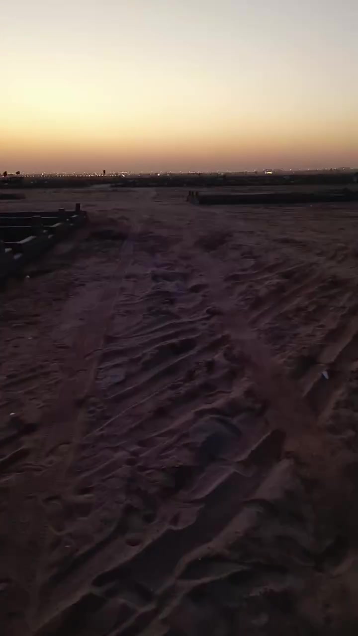***********

قطع على 40م في مقبرة كربلاء الجديده
