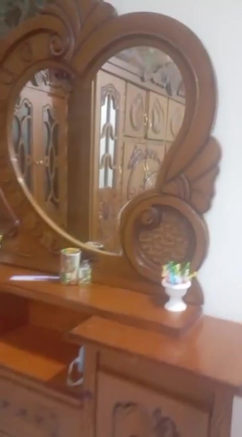 غرفه طابقين ام السته نظيفه صاج السعر ٧٠٠ /***********
