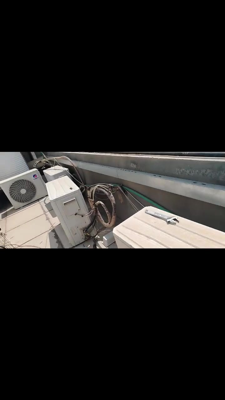 الكتابة
🔥❄️ ورشة أبو آدم للتبريد — اليوم غير! ❄️🔥
🚨 غسل + صيانة 🚨
📍 اليوم شغلنا داخل مجمع كلشي وكلاشي
❄️ سبالت جدارية
❄️ سبالت عامودية
🧽 غسل وتنظيف احترافي
🔧 صيانة وفحص ومعالجة الأعطال

لا تخلي السبالت يضعف تبريده أو يصرف كهرباء أكثر
 ⚡
خلّيه علينا… ونرجعلك تبريده مثل الجديد! 💪❄️
📞 للحجز والاستفسار: *********** ***********
⭐ ورشة أبو آدم للتبريد خبرة • أمانة •  شغل مضمون 🛠️
