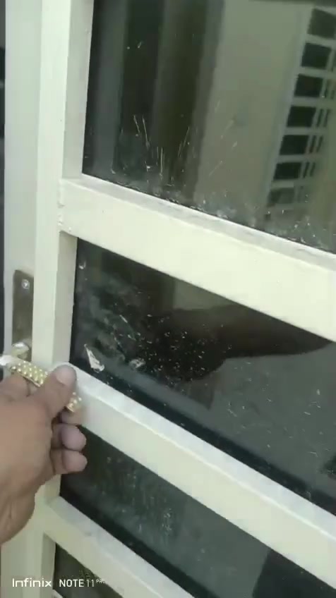بيت ٨٠ متر طابو زراعي
مقابل حي العسكري 
شارع السبيس 
خلف بانزين خانه بركات الغدير غرفة صالة مطبخ تخاريج استقبال طارمة 
بيت جديد بناء ٢٠٢٥
مشمول بقرار ٣٢٠ التطويب
البيت مرهون ب١٠ ملايين السعر الكلي ٣٨
اذا يبقى المرتهن ٢٨ 
وبي مجال
***********
