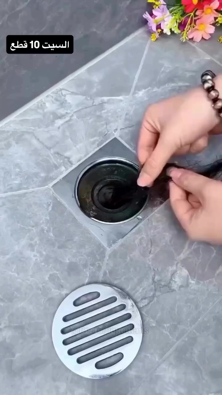 

نص مكتوب في الصور:
- السيت 10 قطع @Bestuniqueitems
