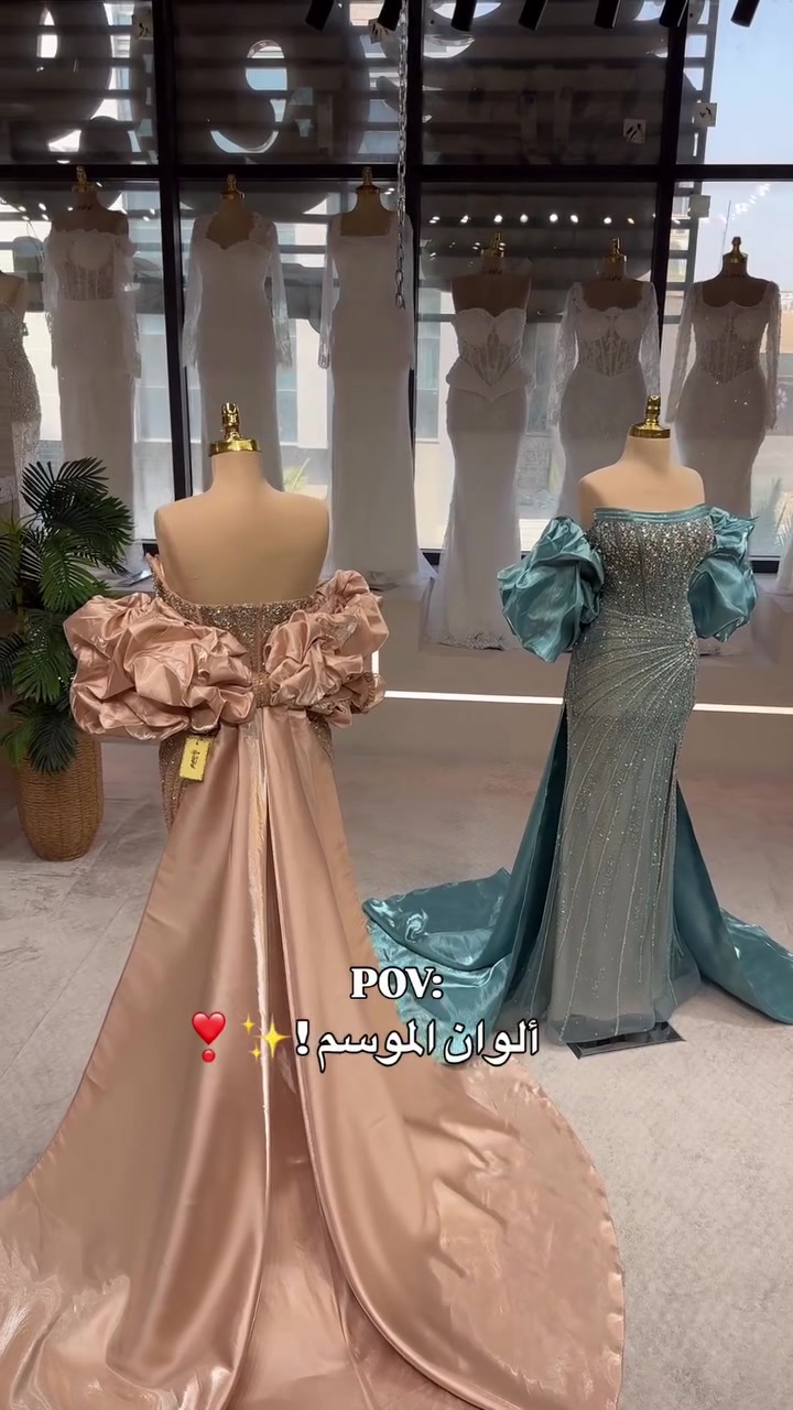 جمال الملكي 🤍✨
نيو كولكشن داخل كوكون🔥
كلشي حلو ومختلف والنازك والفخم عنوانها كوكون 🥹
الذوقها صعب يسهل يمنه 🙋🏻‍♂️

نص مكتوب في الصور:
- POV: ألوان الموسم!