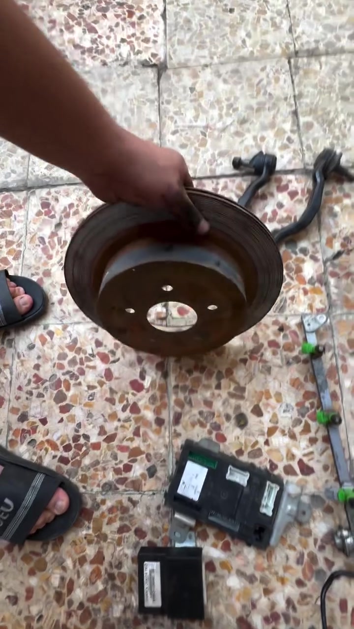 قطع غيار انفنتي • FX35 QX50 • موديل ٢٠٠٩