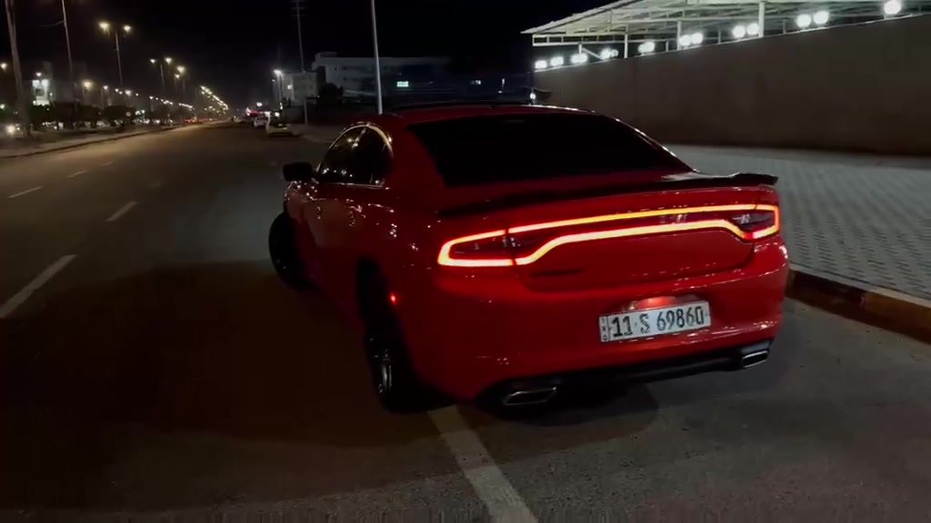السلام عليكم. جارجر مديل 2020 اصل  فول  بلاك ادشن  تو ويل ماشيه 85  فول السيارة وجاهزة من كلشي حاديه تخم تاير جاهزة على اخر حبابه لون طماطيه   حادثه جاملغ فقط باب السايق كلير والباب الخلفي كلير
 البدي صافي لا خدوش ولا رصعات واستخدام شخصي  رقم بغداد انكليزي بسمي هزة وسنويه جديدة 
مري هيتر
ستبين تدفئه وتبريد
كشنات تدلئه  وتبريد 
كشنات حضن
ويل جيتي بلاك توب 
حساسات وكامرة
شاشه كبيرة
مكان السيارة بالنجف رقم *********** واتساب واتصال موجود
سونار بيه. 
والسيارة احلى من الصور  بمعنى الكلمه 
السعر 198وبيه مجال
