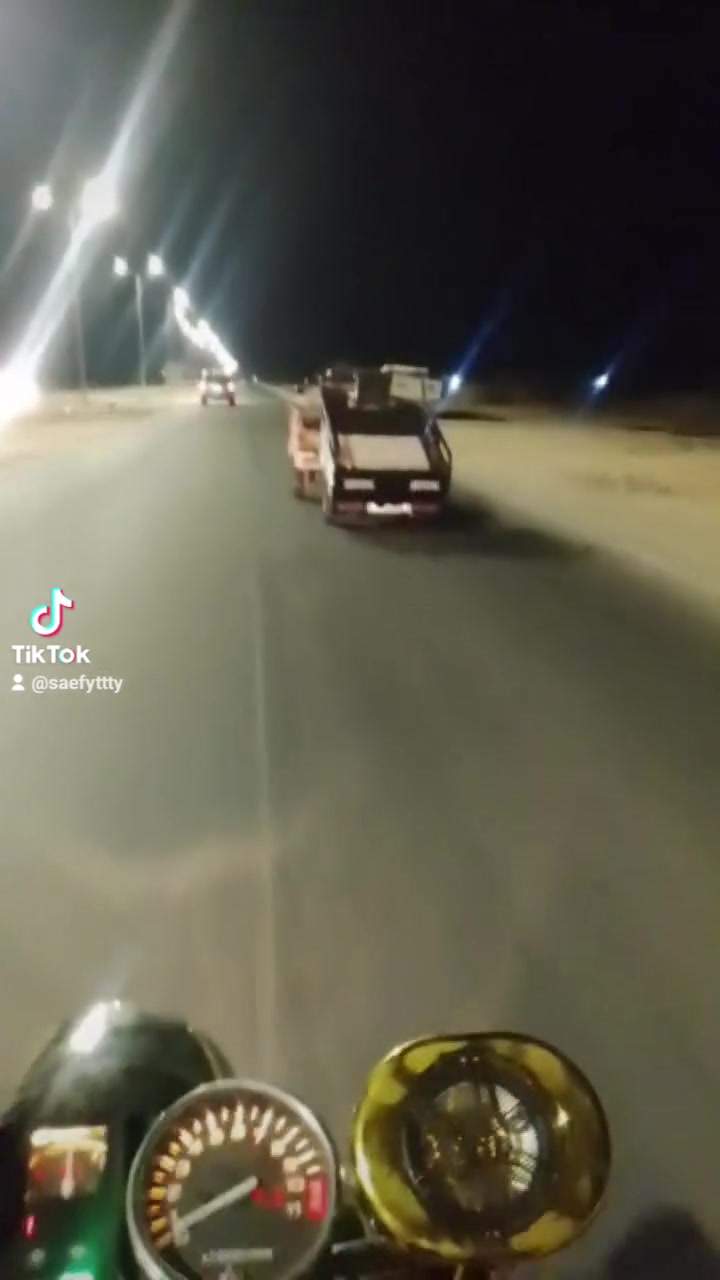 السلام عليكم ستوتات للبيع صقر موديل 23 موديل 22 اثنين العنوان بغداد الراشديه ***********رجآ المو شراي يعبر المنشور
