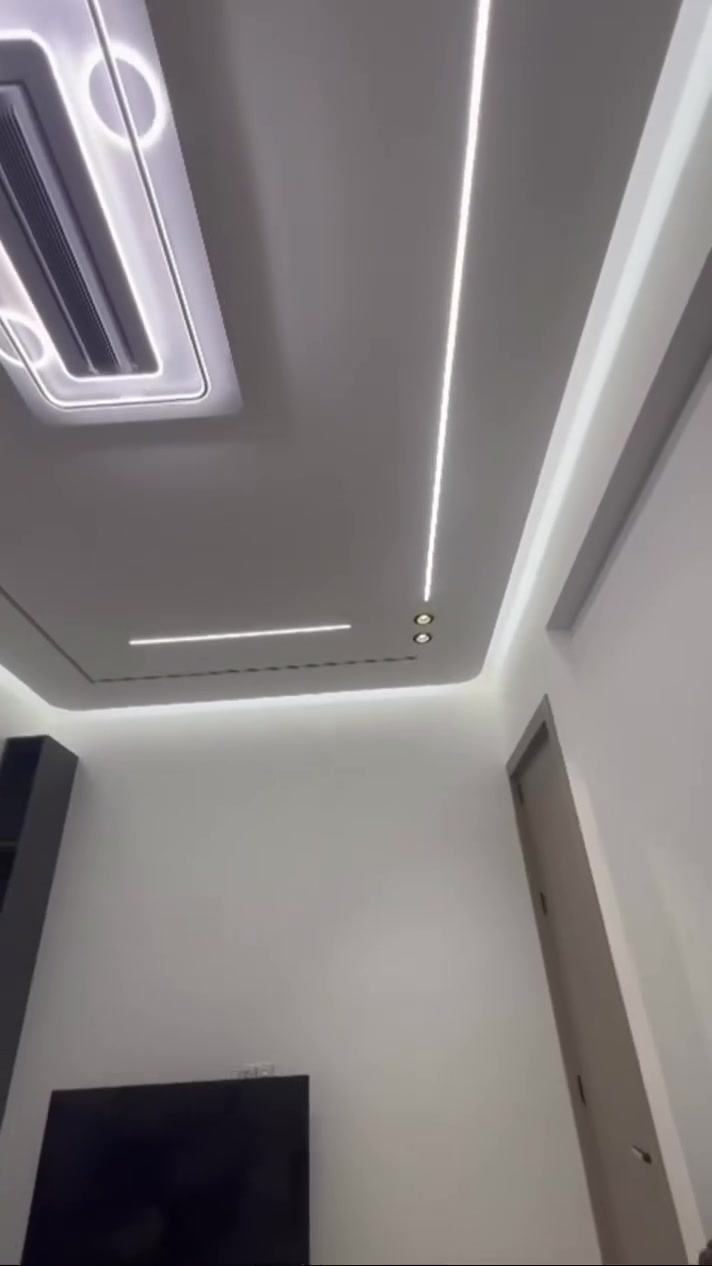 نقدم لكم احدث الديكورات وارقي التصاميم وإبداعات في عالم الديكورات 🌐🏠2026 , 2025 
واسعارنا حرق 🔥🔥🔥حرق 🔥🔥🔥حرق 🔥🔥🔥تخفيضات تخفيضات المساحه الاكثر من 50 م 🔥
منازل ✅ ، فلل ✅ ، محلات تجارية ✅ ، فواصل ✅ مكاتب ديكورات شاشات بلازما ✅ ، قصور + موالات + هناقر شركات ويوجد لدينا ❇️ بديل خشب و ❇️ بديل رخام بديل الشيبور   💥Hdf💥Ndfتصاميم رائعة وحديثة تتلائم مع جميع متطلباتك ، اختيار الديكور منك ومننا التنفيذ
اسعارنا فى متناول الجميع وكما يوجد لدينا نخبه من الفنيين والمبدعين😍😍‎🌹🔥🔥
الابداع هو شعارنا😍✨❤لتواصل ارسال رساله او مراسله عبر الوتساب ع الرقم 💥*********** وعملنا بأشراف هندسي
