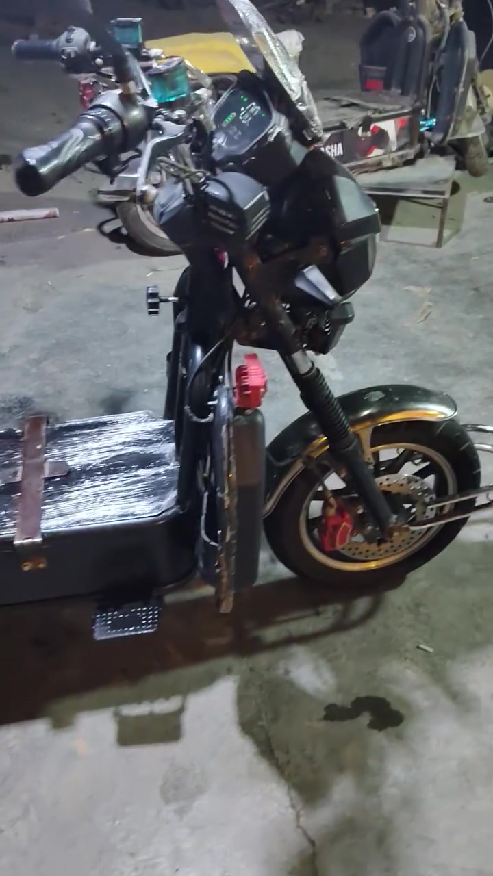 السلام عليكم 
للبيع هيوشه موديل 23 
 بطاريات ليثيوم فوسفات الحديد
السعر ب 650 وبيها مجال بسيط 
العنوان الانبار هيت حي الجمعيه قرب مركز الصحي 
للاستفسار اتصال على الرقم او مراسله الصفحه 
***********
