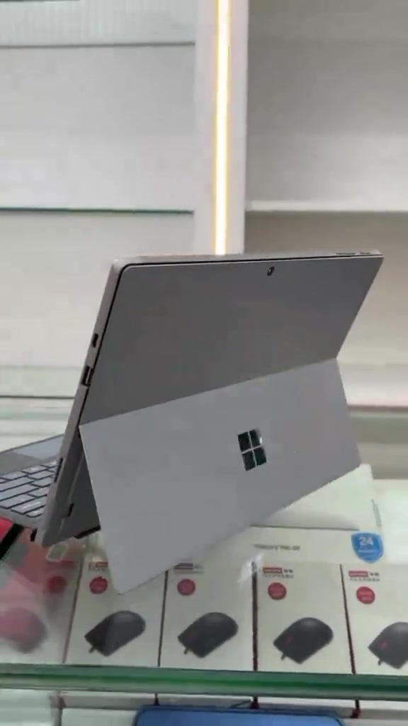 Microsoft Surface Pro 7 - Intel Core i5-1035G4, RAM 8GB, SSD 256GB, Intel Iris Plus Graphics, 12.3 Inch PixelSense Touch Display

متوفر للطلب أو الاستفسار على الرقم أدناه:

☎️: ***********
