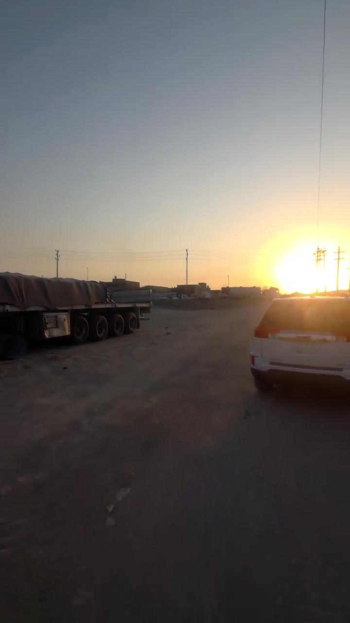 هيكل للبيع مساحته 200  وتجاري قرب السريع ومجسر الاسكان الصناعي مباشره
***********
