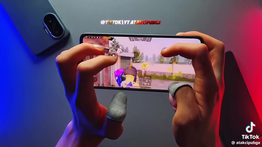 للبيع POCO X6 Pro 5G بحالة الزيرو، أخو الجديد، مستخدم فترة قليلة جداً ونظيف 100%.
الجهاز يجي معاه الكرتونة والشاحن الأصلي السريع والكفر الأصلي.
​المواصفات:
الذاكره512 
​الشاشة: AMOLED بحجم 6.67 إنش، بدقة 1.5K، وتردد 120Hz يدعم Dolby Vision.
​المعالج: MediaTek Dimensity 8300 Ultra، أداء جبار يشغل ببجي 120 فريم.
​البطارية: 5000 مللي أمبير مع شحن سريع بقوة 67 واط.
للتواصل ***********
