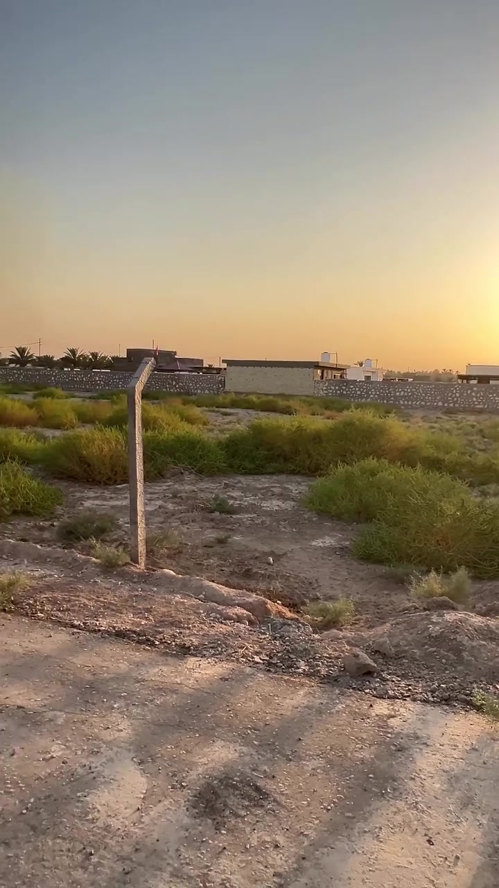 � فرصة للبيع في بابل — مساحة 1000 متر 🔥

📍 الموقع المميز: بابل، قرب مزار العلوية شريفة بنت الحسن (ع)
✨ واجهة مباشرة على بزل رئيسي

📐 المساحة: 1000 متر
📜 السند: طابو زراعي — سند 25
🔄 تحويل أسهم باسم المشتري
💧⚡ الخدمات متوفرة: ماء وكهرباء
🛣️ تبليط متوفر

💰 نستقبل كافة عروضكم
للاستفسار عن السعر والتفاصيل:

📞 ***********
📞 ***********
📲 الاتصال أو المراسلة عبر واتساب

🏢 مكتب عقاري مجاز رسمياً
🤝 بخدمتكم ونرحب بكافة استفسار
