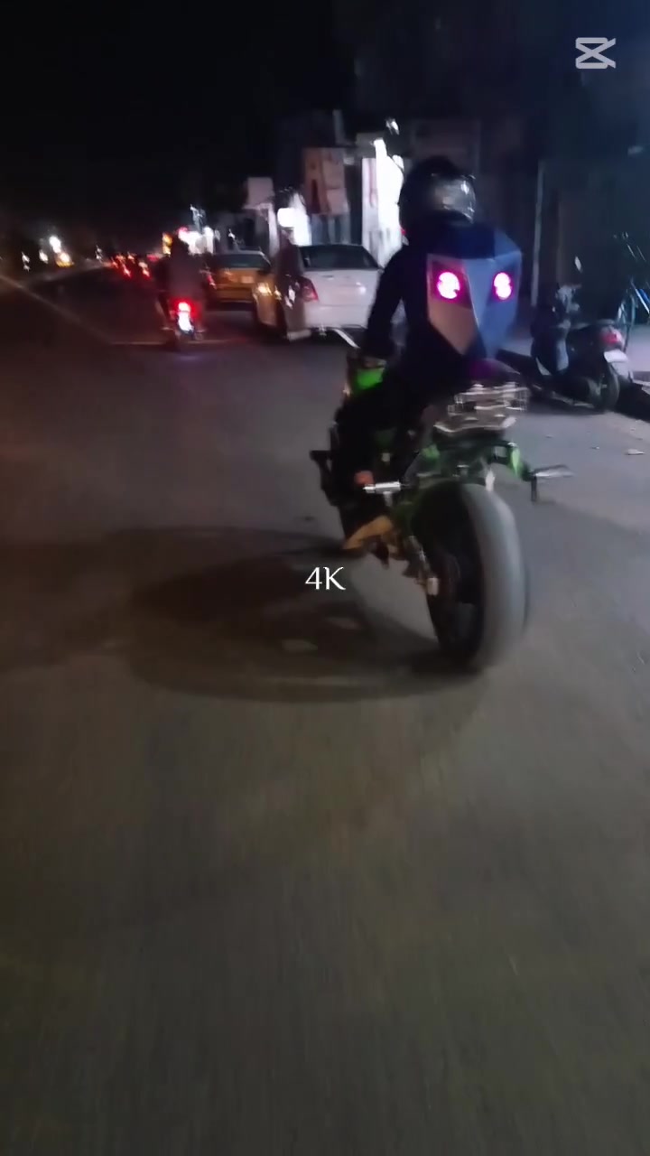 بطح كاوسكي للبيع هاي شوفت عينك الدراجه كوم حديد ابيع
كاوسكي محرك 636 موديل 2004
الدراجه كدامك تعبانه البريك الخلفي والدواسه ماكو يرادله كتف لان الباتري ما يشحن وتاير امامي تعبان و الدراجهة جبته كلشي ما بيه انكطع السكليتر وبعد ماطلعت بيه يرادله ادامه
سعر الدراجه واحد و400 وبيه مجال
المكان كربلاء
امن الداخلي
الرقم للتواصل ***********واتساب فقط
