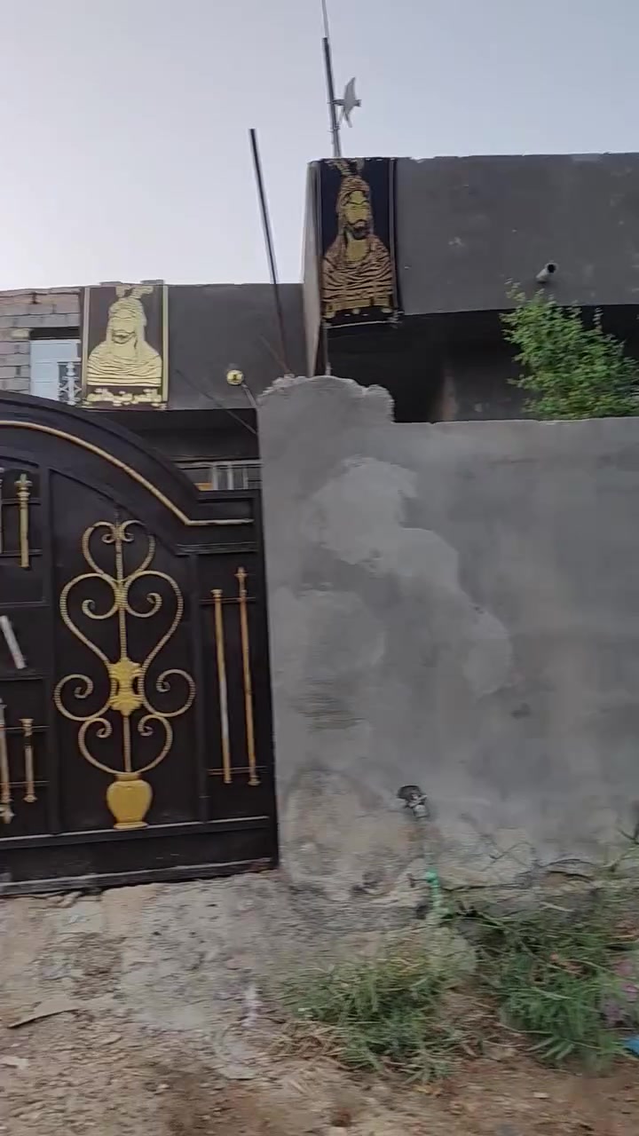 ياالله بيت مساحه 200مترطابو زراعي يحتوي على غرف عدد 2وستقبال ومطبخ وصاله
وصحيات داخليه وخارجيه العنوان طوريج الحوالي مقابل شارع نضوري 

السعر 37

لاستفسار ***********++***********

معروض لدى مكتب بيروت للعقار الكائن في طوريج حي الجمعيه
