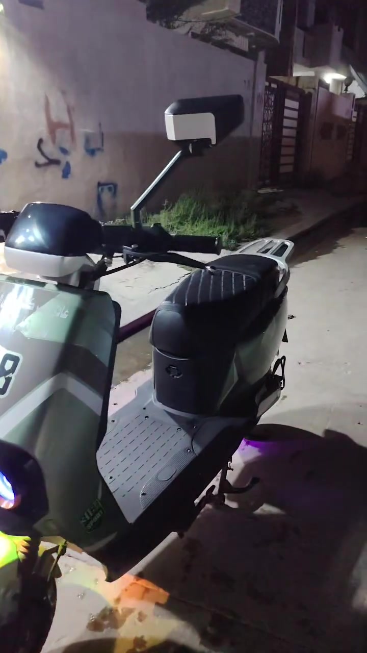 سلام عليكم ماطور شحن 318سرعتو 65او 70 الماطور كدام العين كلشي ما امبدل بي السعر525..... هاذا رقمي***********اسيا..... كورك ***********
