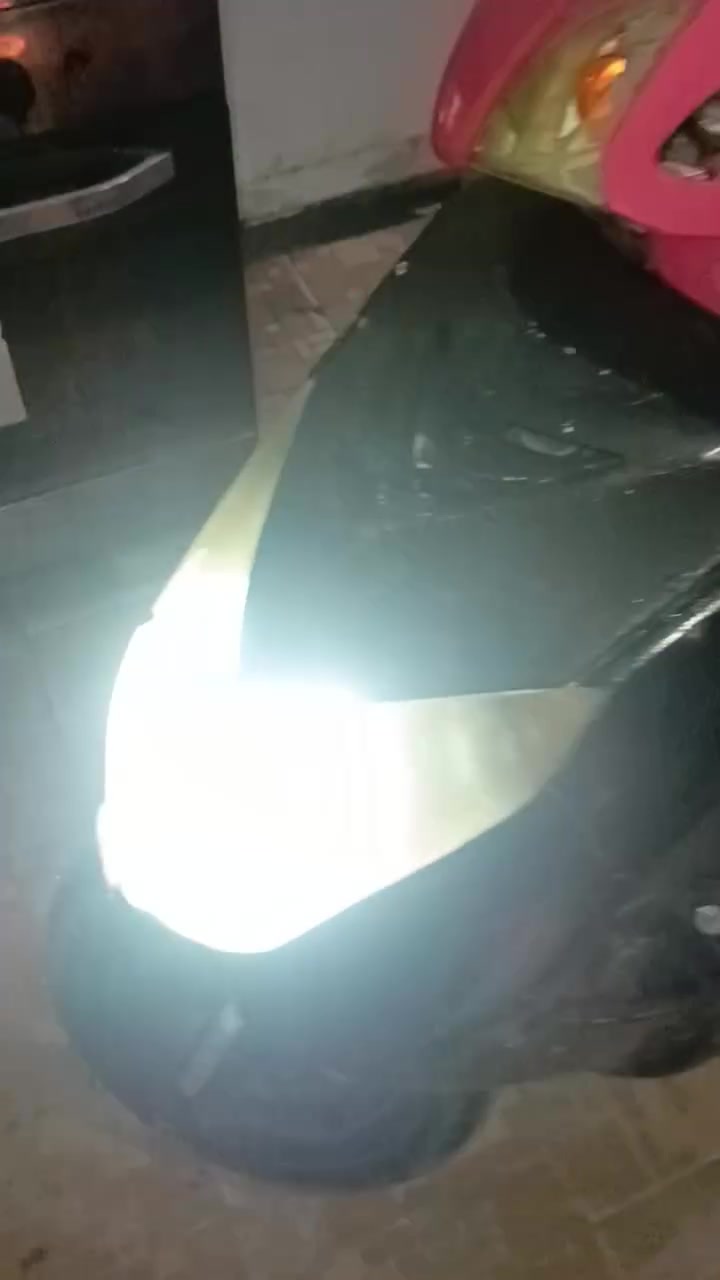 سكنس فحل ام طلعات دراجه يرادلهه ترتيب كلشي موضح بصور وفديوات  بريكات علئ طخ قفل جنطه قفل سترين شلعه معدل دبلات كهربيات كلهه شغاله فقط دشبول العنوان الكاضميه الطي متواجد وتساب سعر 250قفل ***********
