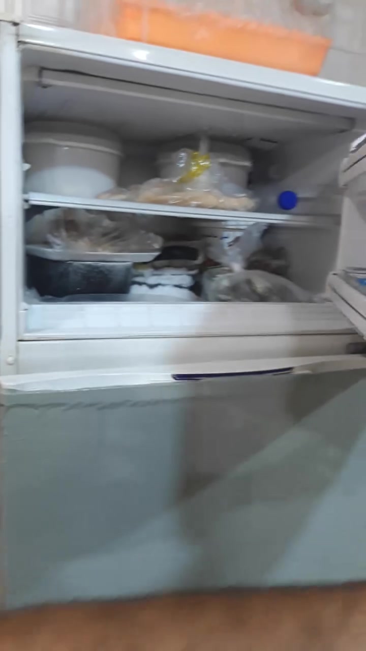 للبيع ثلاجه كنكورد لبناني حجم كبير النظافه مبينه مبدل ماطورجديد  اثر تصليح ليك بالفريز. للاستفسار
*********** مركز الحله السعر ٢٥٠ الف
