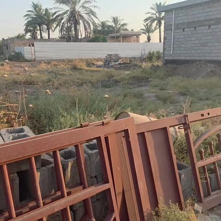 السلام عليكم ورحمة الله وبركاته 🫱🏽‍🫲🏻متابعينا الكرام 👥
قطعة ارض سند25 للبيع
 المساحه 1468متر الواجهه48 نزال31 قطعة مكان مرتب وراقي🌹 
فيها تتوفر كافة الخدمات ماء⛲ وكهرباء💡 شارع مبلط قريبه على الجامع🕌
العنوان: التاجي/لها مدخلين قرية نديم 🏙وشارع عمشه🛣
للاستفسار الاتصال على الارقام الاتيه كورك: ***********📞📞
اسيا: ***********📞📞
#مَكتب_ديرتنا_للعقار 🏢
#بإدارة_أحمد_أبومصطفى 🌹
تواصلو معنا وسنكون بخدمتكُم 💕
