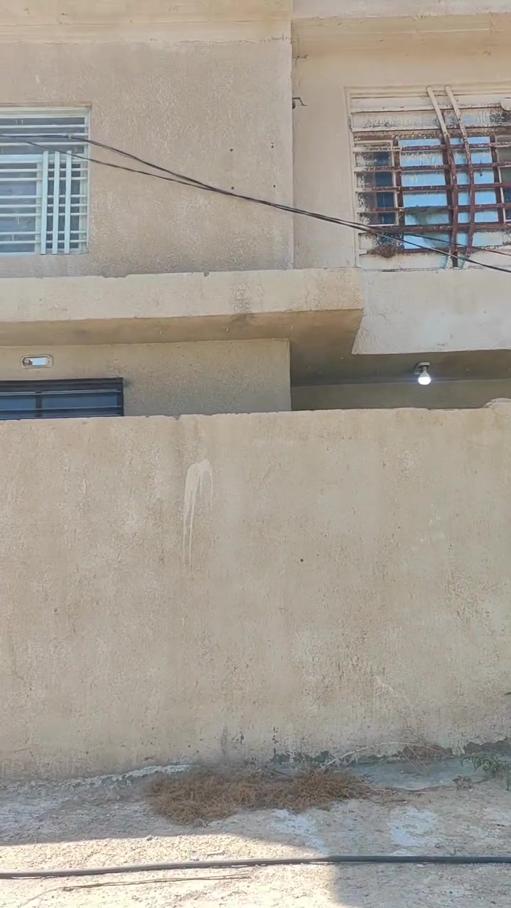 مناسب مناسب 
بيع مستعجل مساحه
100طابقين 
***********
