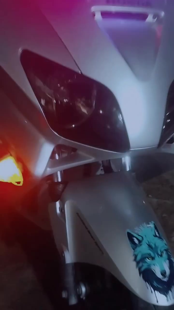سلام عليكم دراجه فورزه صفر 6دراجه شوفت عينك بيه شخوط قليله مكينه شلعه ومعدل نكره بكل وقت مكينه ناعمه كلش كابريتر   كله شغاله مابيه اي نقص سعر 850وبيه مجال قليل مكاني حله شارع 80 شراي يتصل ***********
