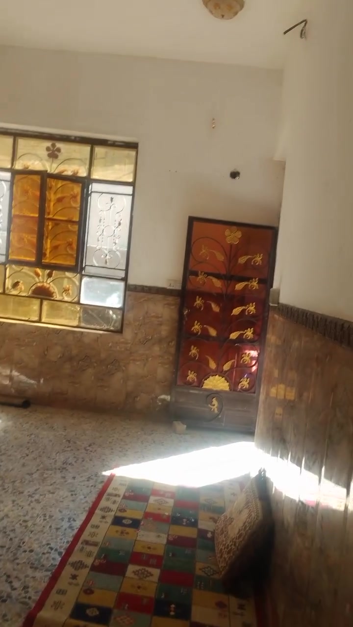 بيت للبيع طابقين طابق الأول كونكريت طابق الثاني سندويج في قرية الحيدري قرب المدرسه مساحة 180 شارع فرعي الدربونه هادئة السعر 35 وبي مجال***********
