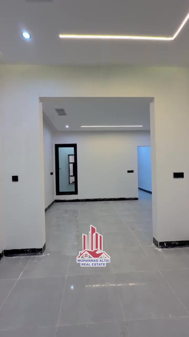 عقارات مهند الطائي 🏛🏛

داران للبيع تسليم مفتاح 

بناء مرتب في حي الوحدة المفوضية  

🔴مساحة   كل دار 100    واجهة 5   🔴  شارع عريض 

سند طابو ملك صرف 

تفاصيل بيت : بناء مرتب تسليم كامل 

طابق الاول : غرفة نوم وهول ومطبخ واستقبال وصحيات 

طابق الثاني : 2 غرف نوم وهول وصحيات   

اكتب تم ليصلك السعر 

مراجعة #مكتب_مهند_الطائي 🏛
موقع المكتب➿➿في الموصل / حي الوحدة  

التفاصيل الاتصال على الأرقام التالية :_
( *********** )كورك☎️📞
( *********** )اسيا ☎️📞
او ((الاتصال على واتساب او فايبر برقم 
***********))
