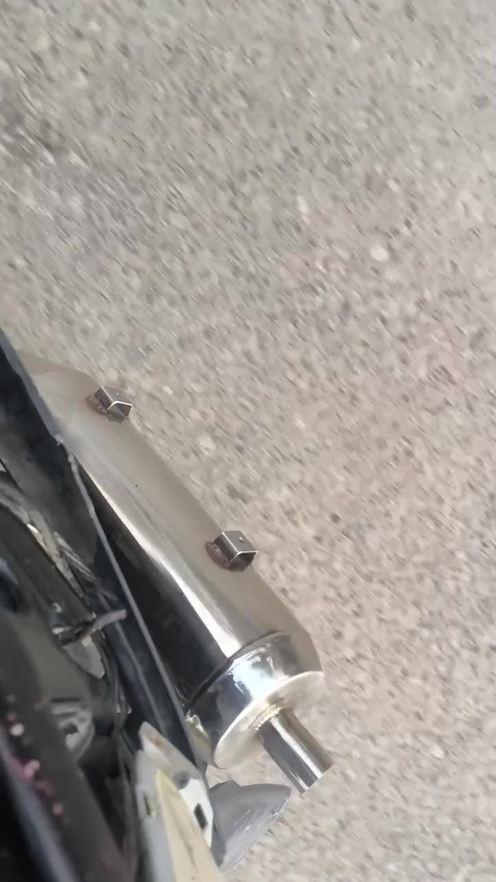 ماكس عدله للبيع كفراتها كامله بنفسجي
الدراجه بيه تزويد خير من الله 
ويل نجمه اصلي نجمه⭐ 
بيه دبلات امامي خلفي تزويد
بيه قبق فلاوين صليب
بيه صالنصه صجميه اصليهه
مكينته مامفتوحه فقط تفيلس
سعره500وبيه مجال قليل كلش🤌😁
***********
مكان ناصريه مركز
