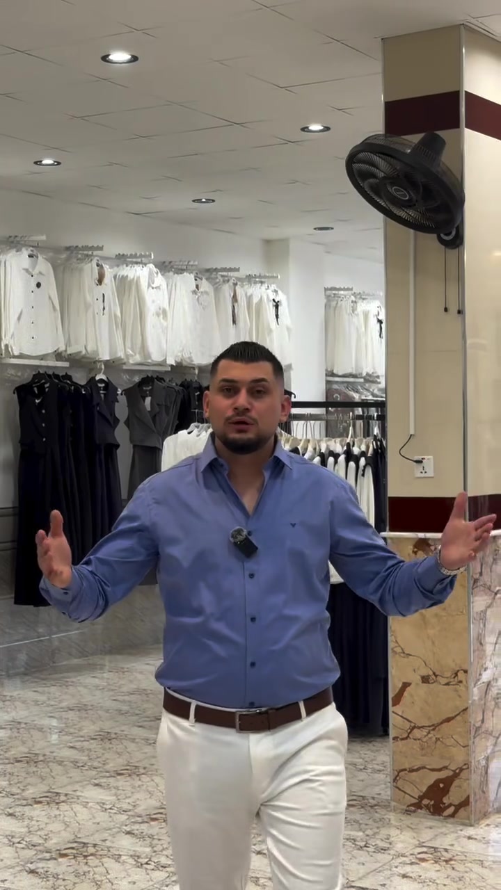 هذا العرض مستمر الى يوم 5/10
قطع اخيرة وكمية جداً محدودة لحكي قبل نفاذ الكمية 
#ازياء_3one 
عنوننا:قضاء بلد/شارع العريض
#اكسبلور  #تيكتوك  ##fy  viral
