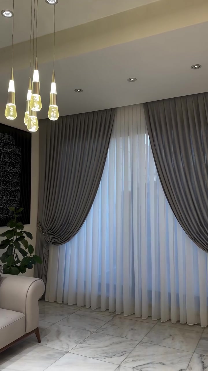 نعمل بأجود أنواع ألاقمشة التركية المميزة في دار #شيفون للستائر بأحدث التصاميم الحصرية
📍 العنوان_ بغداد_مدينة الصدر_سوق الاولى_فرع الستائر
☎️ رقم الهاتف: *********** : واتساب 
للمزيد يرجى مراسلة الصفحة او الأتصال على الرقم.#العراق #بغداد #ستائر #اثاث
