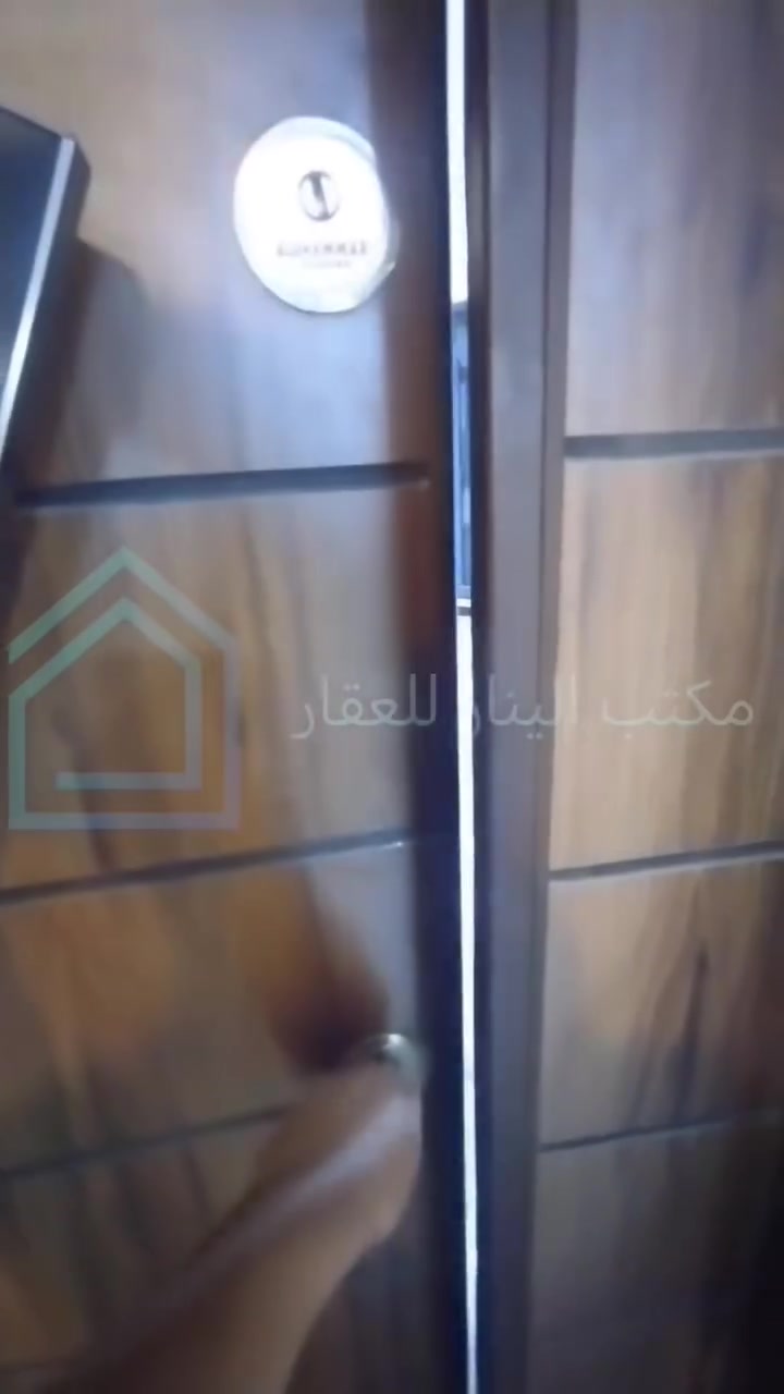 🏠#شقة_للأيجار بناء حديث  في حي الخضراء محلة 639

🔵تحتوي على غرفتين وصالة  ومطبخ وخدمات عدد 2 

🔴طابق ارضي مدخل عماره 🔴

✅الأيجار  850وقابل للتفاوض ✅

      للأستفسار اكثر الأتصال على الرقم
               📱***********📱

            🔴مكتب الينار للعقــــــار🔴
