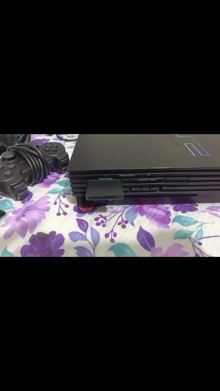 بلي ستيشن للبيع سعر 60وبي مجال قليل راسلني مازنجر ***********هاذا رقمي واتساب
