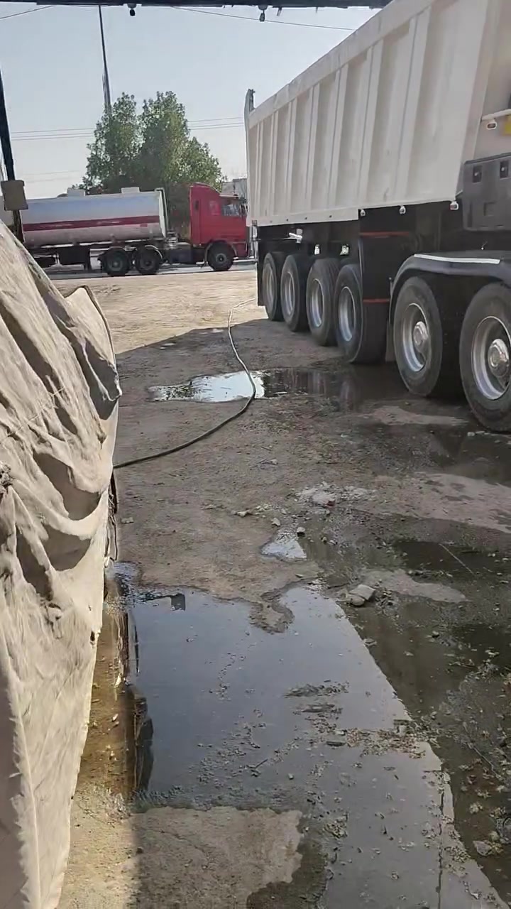 السلام عليكم سياره للبيع كفاله الشراي يتصل واللي ما يشتري لا يتصل ***********
