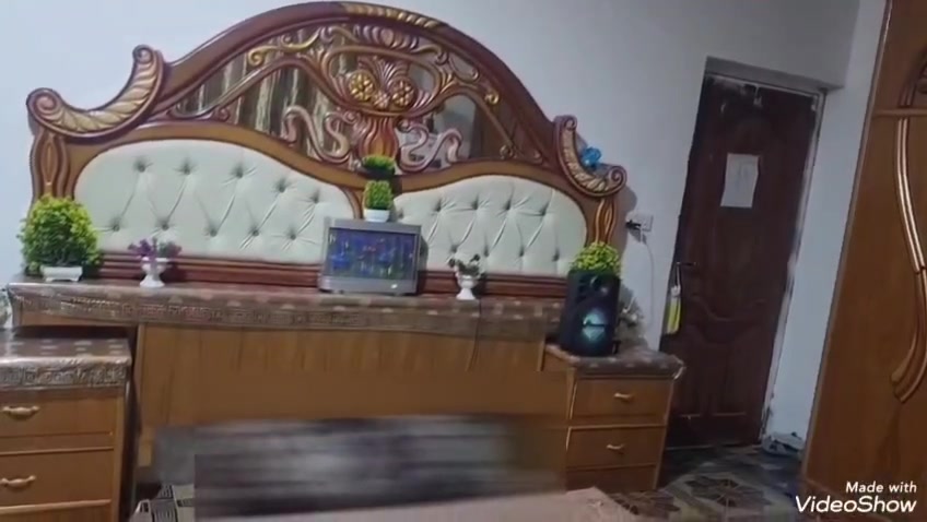 غرفه نوم للبيع نضيفه جدا السعر600
للتواصل ***********
