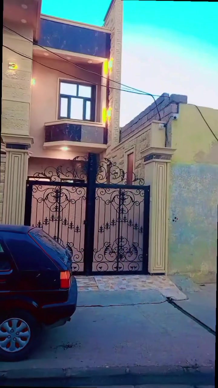 مساحه 130 واجهه 6ونص قطاع الخامس غريب ع سوك الروضه 4غرف نوم بناء حديث فول نظام دكتات وسبالت وكامرات  السعر اتصل ***********

