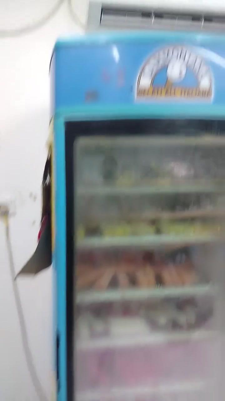 سلام عليكم غراض اسواق لبيع شلع ادريكم بل سعر اذا قطعه قطعه يفرق  كله شغال وايطالي لزبري والمجمد ه العالعموديه اصليات ***********@
