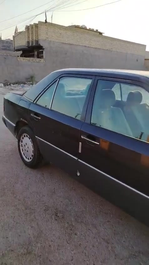 السلام عليكم....
مارسيدس دب 1990 محور 3000
تحويل وكالة رقم أربيل تبريد شغال 
مكان السيارة بغداد/حي النصر 
السعر 55$
الاستفسار***********
