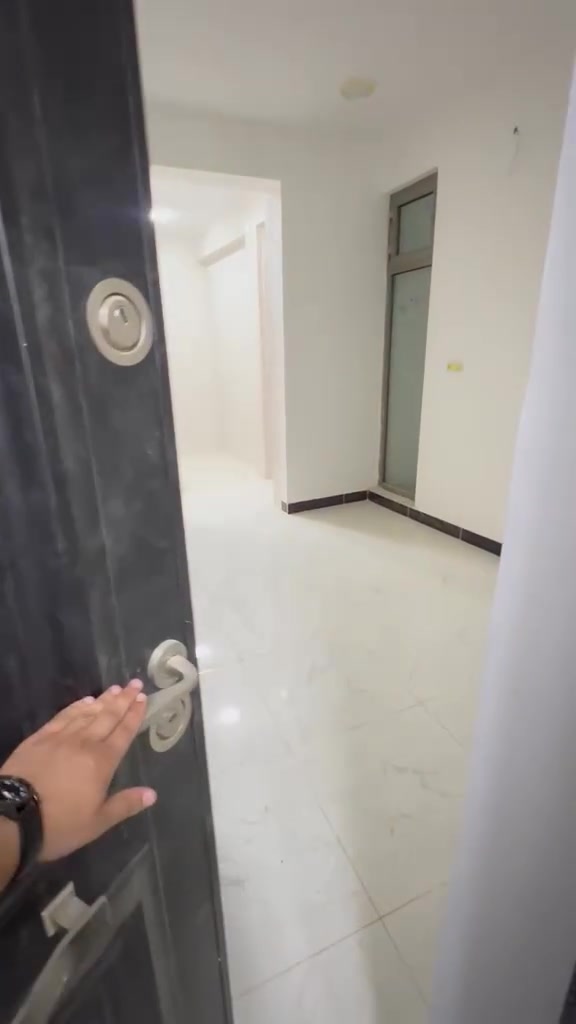 شقق تمليك للبيع المساحه ٥٠ متر للبيع 
راغبه خاتون السعر ٨٠ وبيها مجال 
طابق اول وثاني وثالث ورابع 
بسعار مناسبه الاتصال ***********
