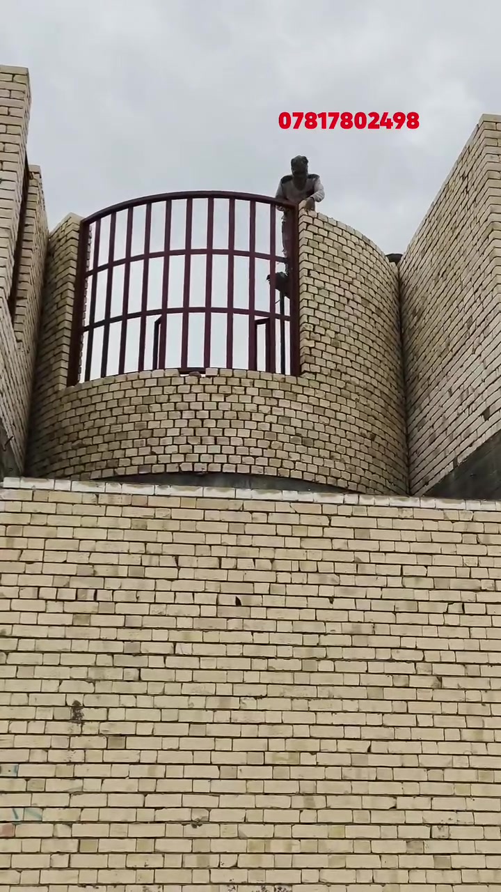 خلفة بناء درجة أولى🧱
عداله🙋‍♂️+وزن+نضافه

إلتزام بل عمل من أول يوم🧱 إلى آخر يوم🏫

‏‪***********‬‏
